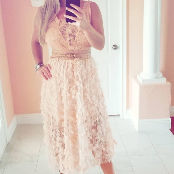 Dress - Picture 2 of 5